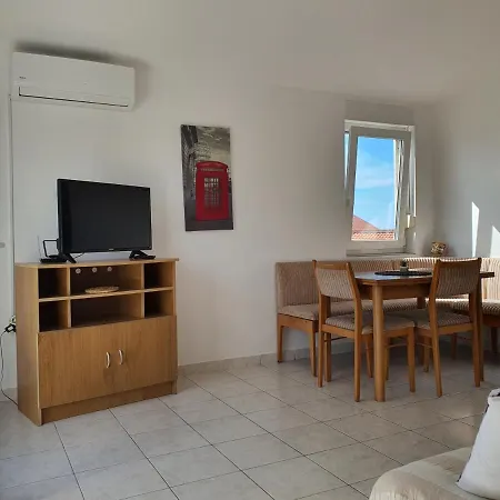 Trendy Apartments - Novalja Exterior photo